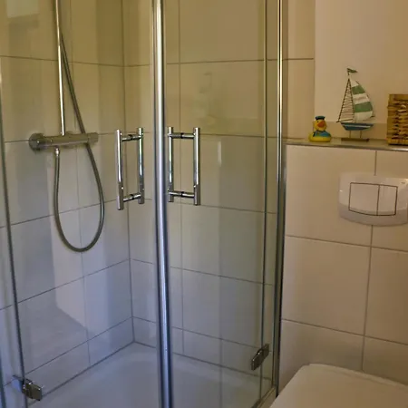 Nyaraló Strandmuschel Am Ostseestrand *